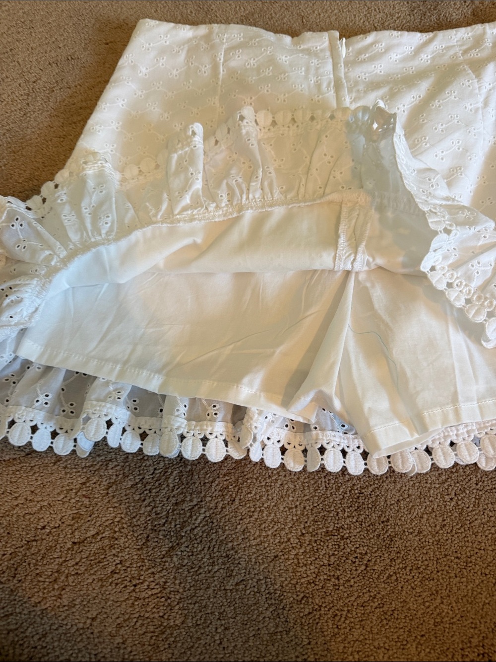 Lilly Pulitzer White Eyelet Ruffle Mini Skort - Picture 3 of 3